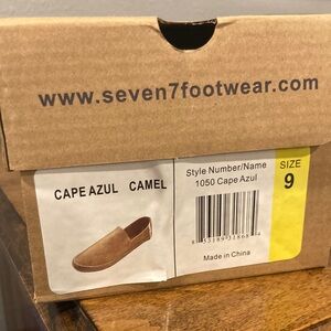 Camel seven7 footwear size 9